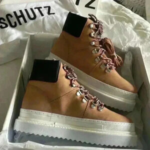 SCHUTZ - Marlua Waterproof Honey/Beige Platform Boots NewIn Box,With DustbagSz 6